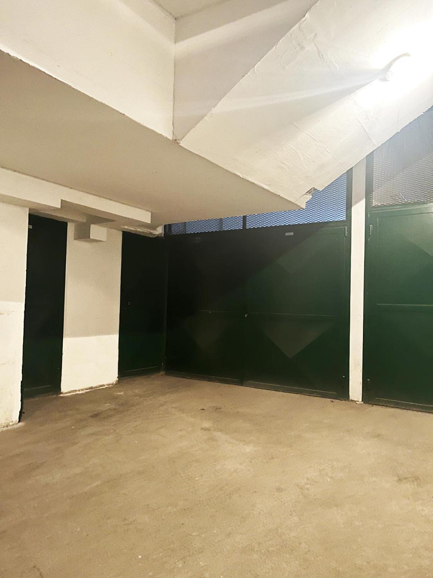 Apartment Vera With Free Garage Novi Sad Buitenkant foto
